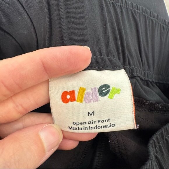 Alder Black Open Air Pants - Picture 8 of 9